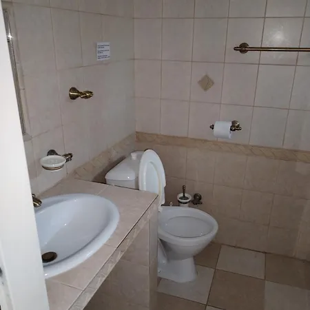 Na Pláži Hotel Doksy (Liberec)