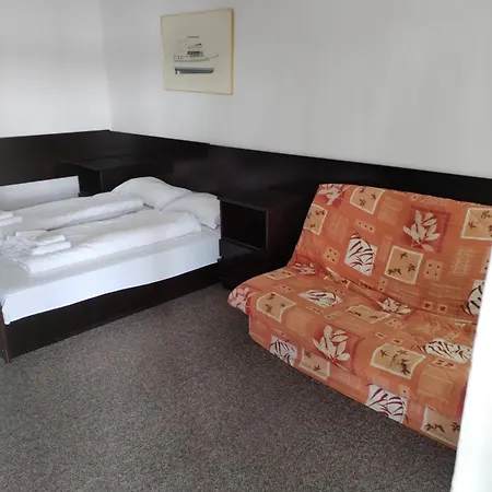 Na Pláži Hotel Doksy (Liberec)
